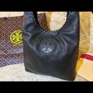 Black leather genuine Tory Burch shoulder purse